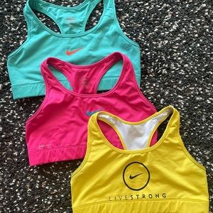 Women’s Nike Pro Sportsbras 3 pieces